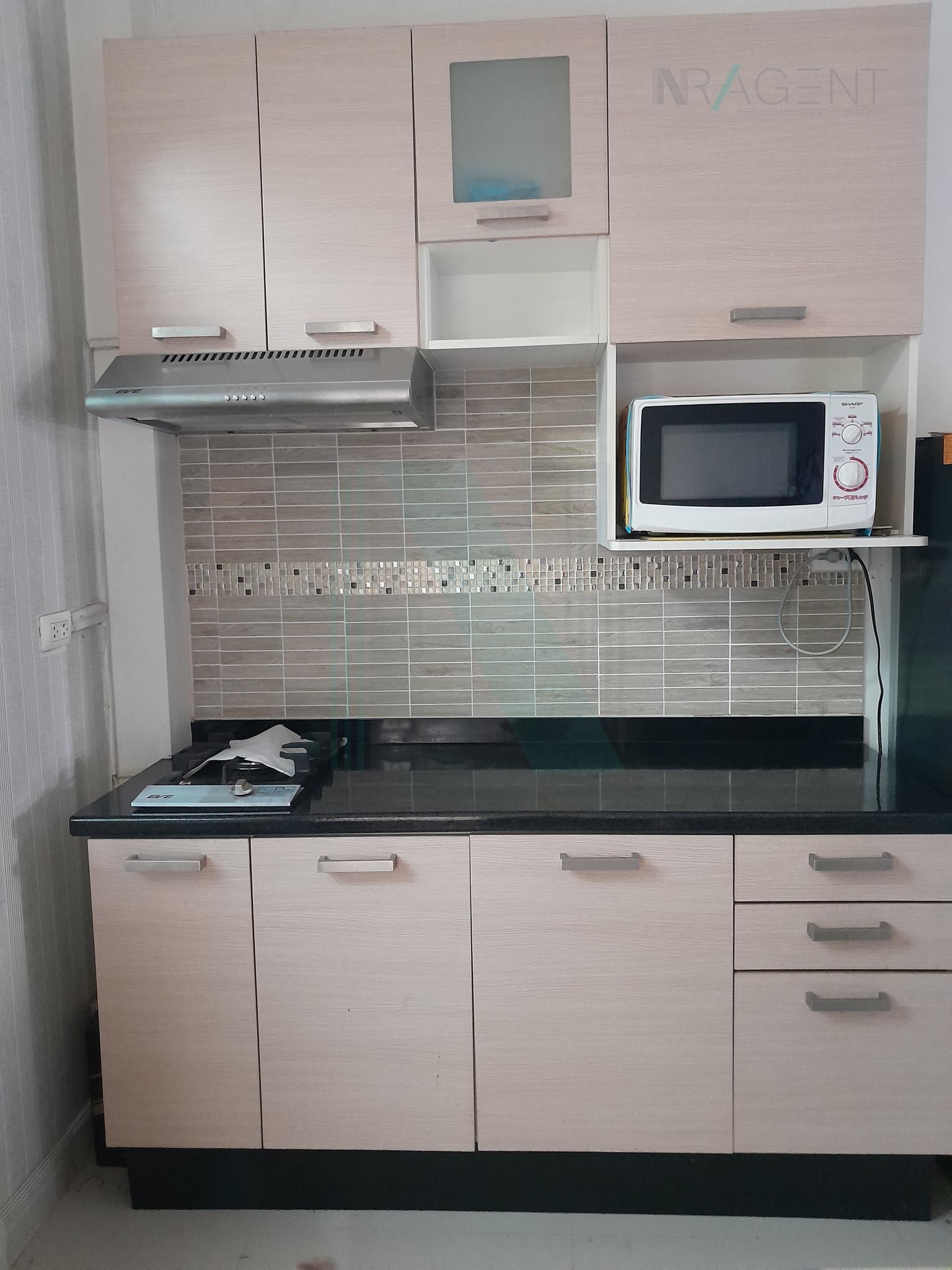 3-bed townhouse for sale, 146 sqm, 21 sq wah, The Miracle Sathorn-Kallapapruek
