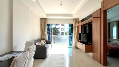 ขายคอนโด : 🛏️ 1 ห้องนอน - 🛁 1 ห้องน้ำ - 🏙️ Pool View - 🌏 ชื่อชาวต่างชาติ - 🏢 Nam Talay Condominium Pattaya - รหัส: NT24