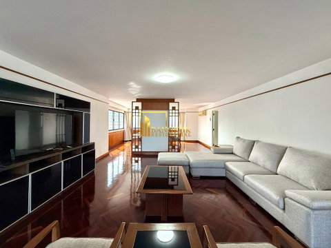 Huge 2 Bedroom Apartment For Rent in Sukhumvit Soi 3 Area - BR0177AP