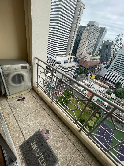 picture 🏙️ ASOKE PLACE | LARGE HIGH-FLOOR CONDO WITH OPEN VIEW - 4/12