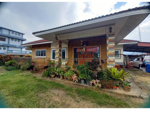 HOME 105 Sq.w. Fang Chiang Mai for 1.1M