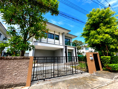 Twin houses for sale Pathumthani : 🏡 2-Storey Semi-Detached House, 3 Bedrooms, on a 64.6 Sq. Wah Plot ✨🏡 The Plant Krungthep-Pathum Thani