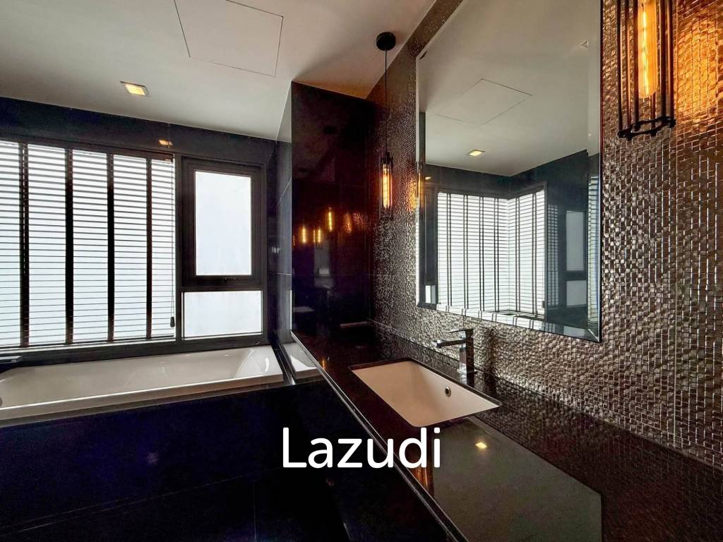 picture Rhythm Sukhumvit 36-38 75 sqm Condo in Phra Khanong - 7/8