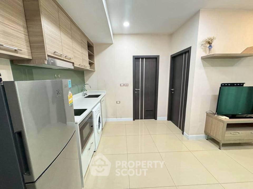 รูป คอนโด 1 ห้องนอน Dusit Grand Condo View หาดจอมเทียน (ID 3356137) - รูปที่ 8/9