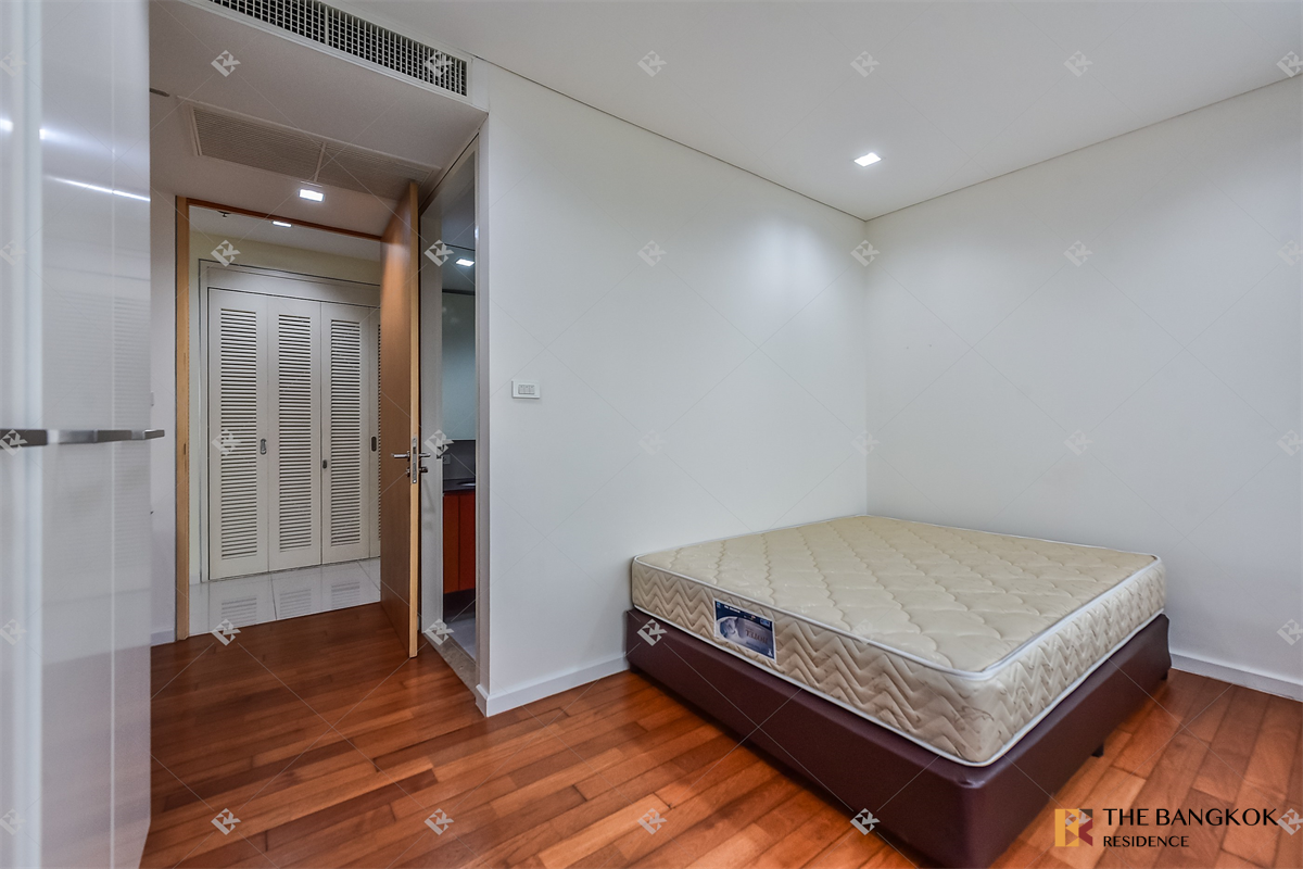 picture Amanta Lumpini Book quickly before the room is gone!! near MRT Khlong Toei Station - 1/10