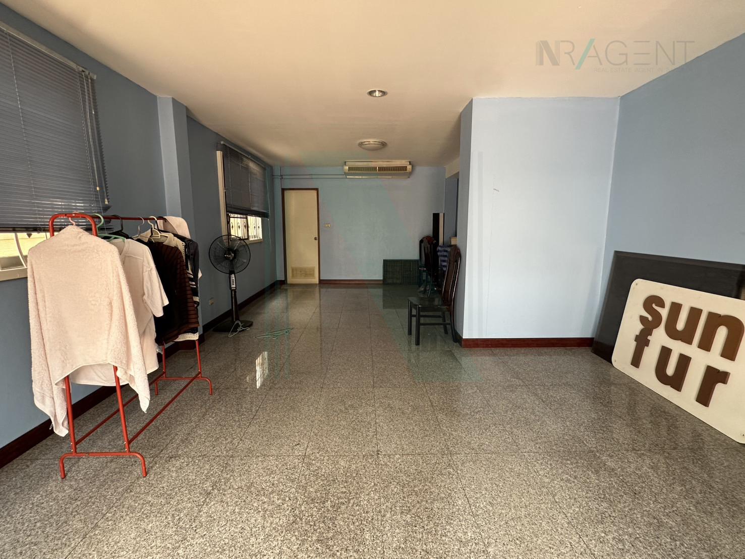 3-bed house for rent, 376 sqm, 94 sq wah, Praphawan Home 1