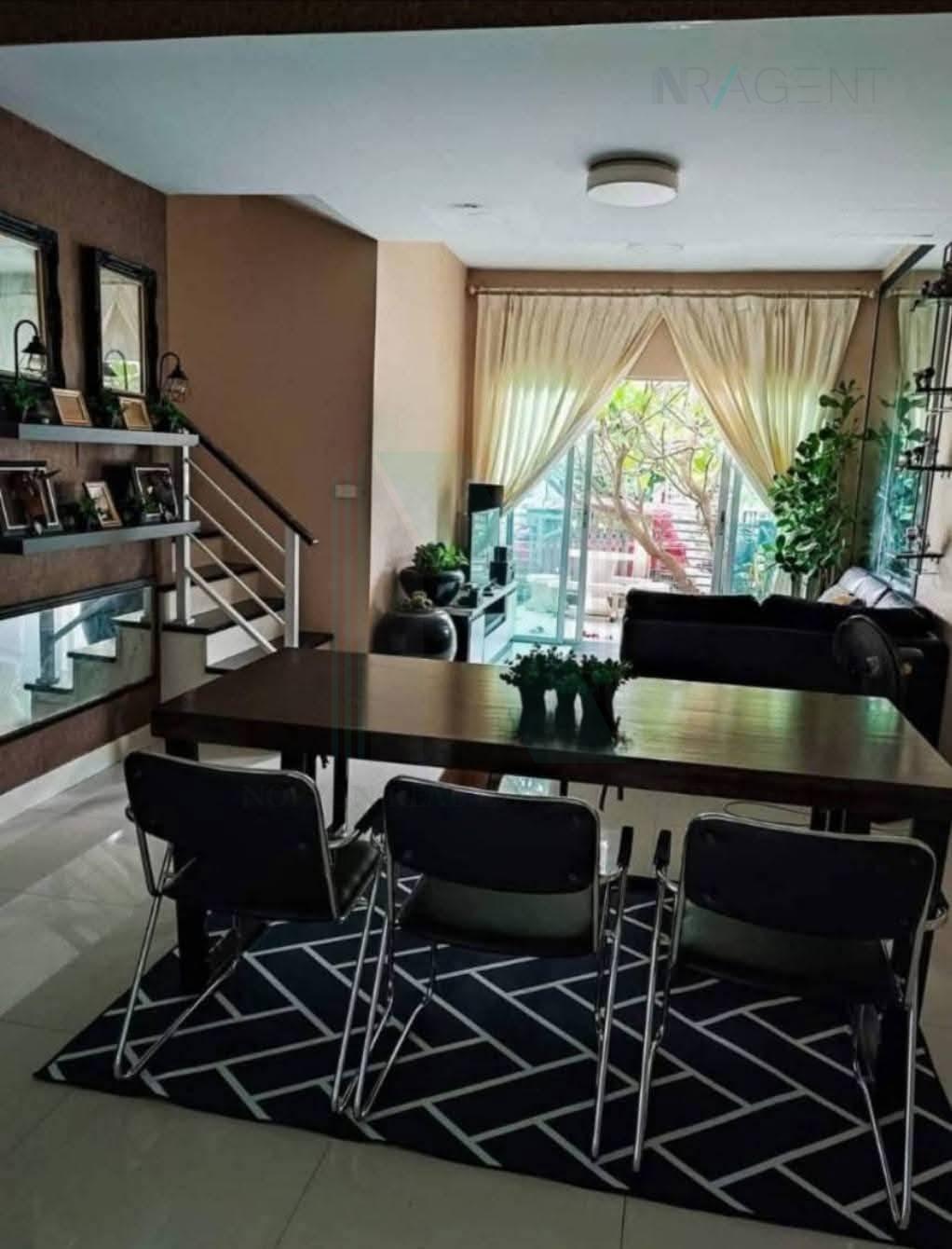 3-bed townhouse for sale, 97 sqm, 18 sq wah, The Connect Suksawat 26
