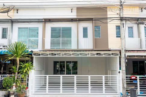 📌 ขายทาวน์เฮาส์ โครงการ เดอะ คอนเนค อ่อนนุช 2 2 ชั้น 3 ห้องนอน 2 ห้องน้ำ