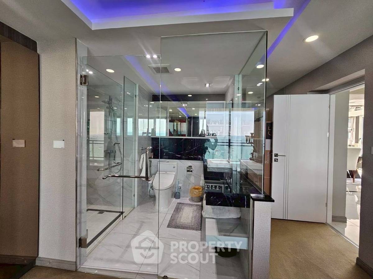 รูป คอนโด 2-ห้องนอน ที่ นอร์ธชอร์ ใกล้ พัทยาเหนือ (ID 3356403) - รูปที่ 8/9