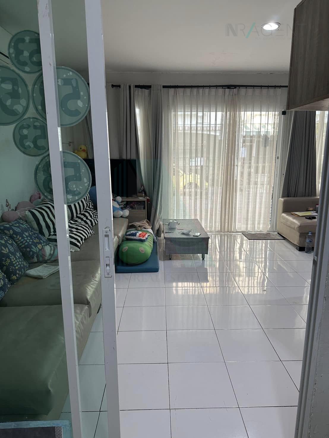 3-bed townhouse for sale, 140 sqm, 26 sq wah, Baan Klang Muang Urbanion Srinakarin