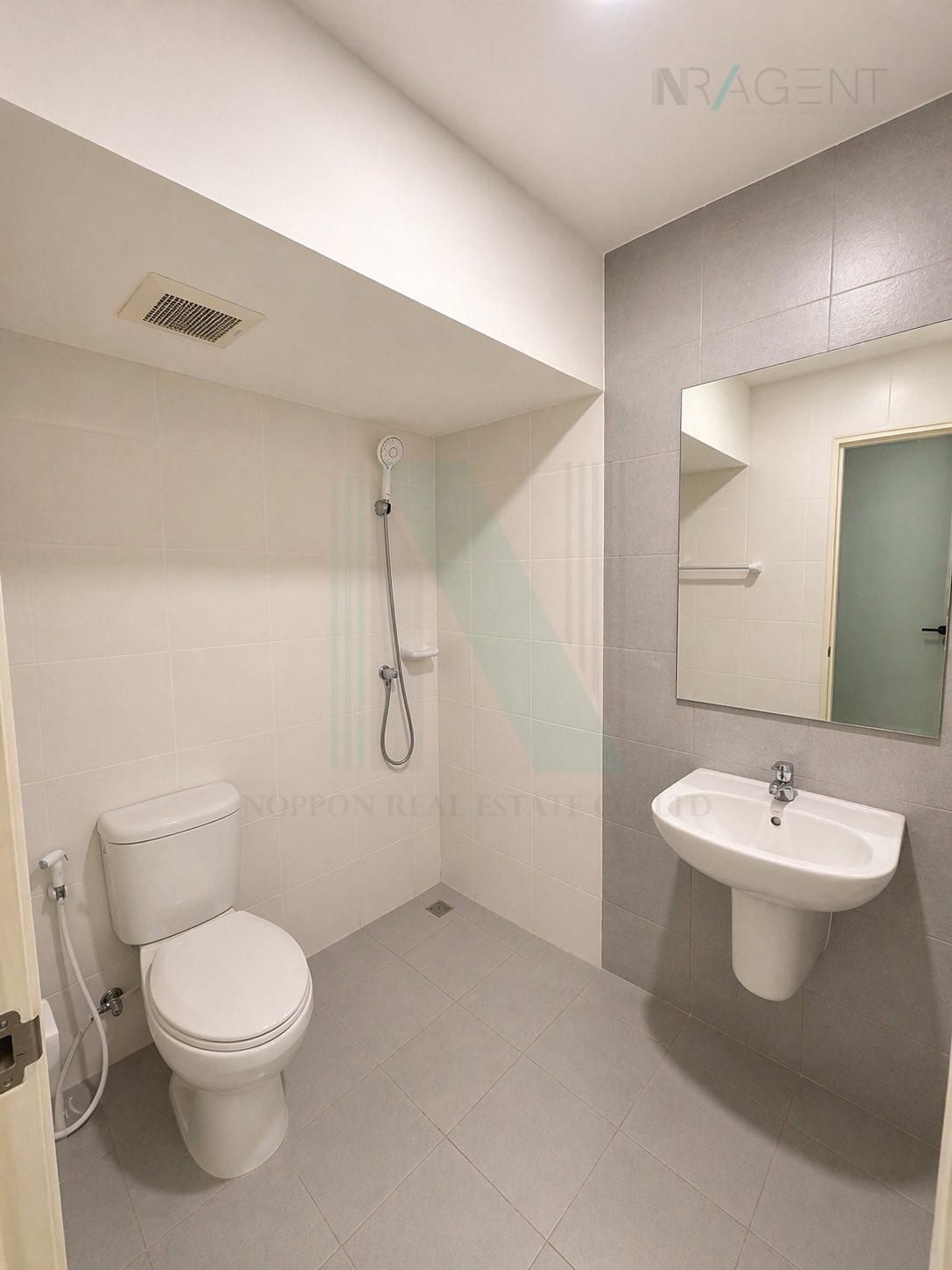 3-bed townhouse for sale, 100 sqm, 19.2 sq wah, Lumpini Town Ville Phaholyothin - Saphanmai