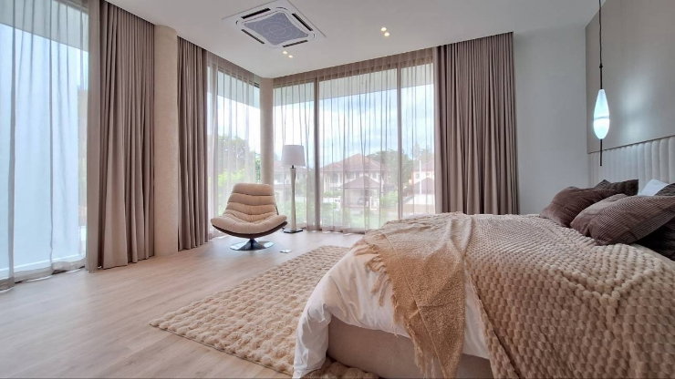 รูป ✅️ For sale The Pool Villa โครงการฟลอร่nาวิลล์
🏷️ ราคาเพียง 24.9 ล้านบาท
เนื้อที่139 ตร.ว 500 ตรม.ขนาด 5 ห้องนอน 5ห้องน้ำ ตกแต่งครบพร้อมอยู่ - รูปที่ 33/92