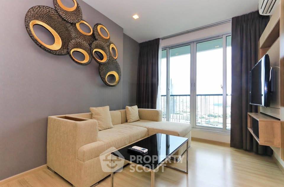 รูป คอนโด 1-ห้องนอน ที่ ริธึ่ม สาทร ใกล้ BTS สะพานตากสิน (ID 3204230) - รูปที่ 1/9
