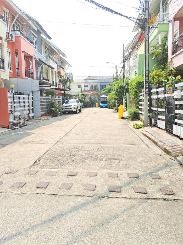 picture LAND 20 Sq.w. Sai Mai Bangkok for 1.9M - 3/6