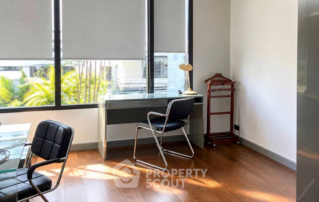 picture Pet-Friendly 2-BR Condo At M Silom Near BTS Chong Nonsi (ID 3356279) - 4/5