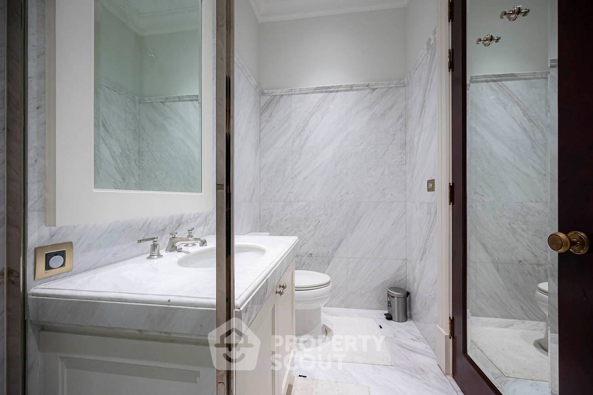 picture 20th-Floor 3-BR At 98 Wireless Near BTS Phloen Chit (ID 3356467) - 25/40
