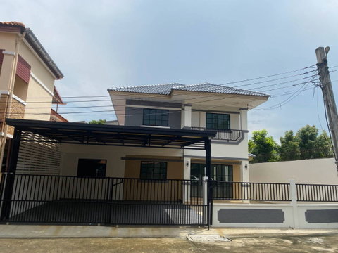 Newly Renovated Detached House for Sale | Ekkawin Village, Khlong Sam Wa | 4 Bedrooms