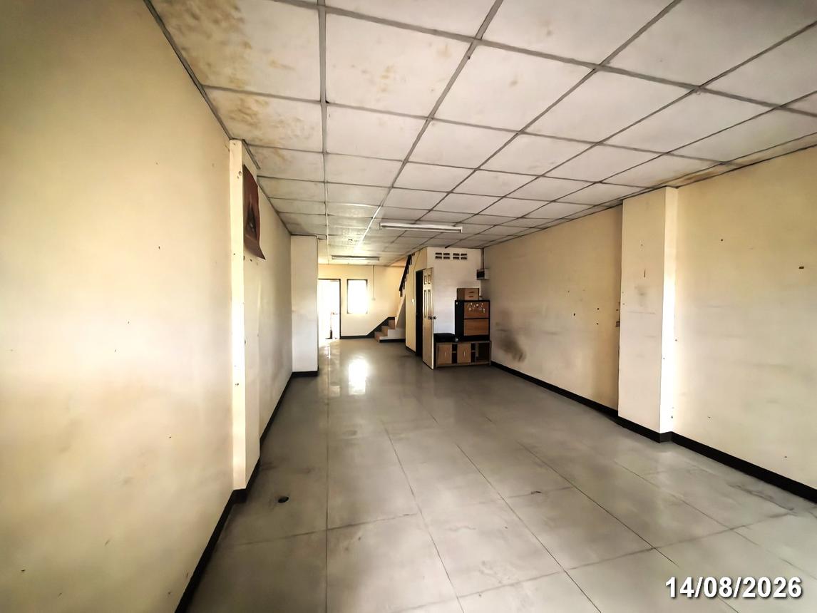 picture SHOP HOUSE 195.2 Sq.w. Saraphi Chiang Mai for 6M - 25/45