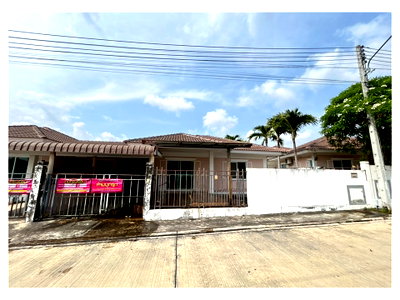 บ้านเดี่ยว ม.นานาชาติแสตมฟอร์ด หัวหิน : ที่ดินพร้อมสิ่งปลูกสร้าง 42.2 ตร.วา โครงการลาวัลเล่วิลล์ หัวหิน ประจวบคีรีขันธ์ 1.5M