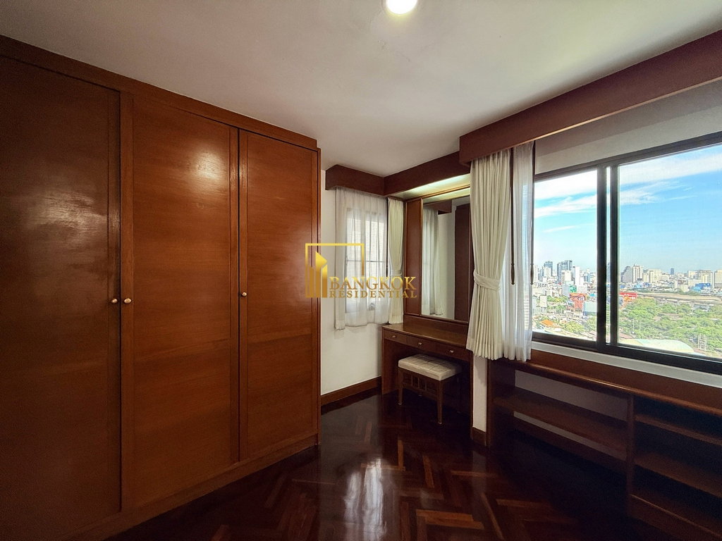 รูป Huge 2 Bedroom Apartment For Rent in Sukhumvit Soi 3 Area - BR0177AP - รูปที่ 14/33