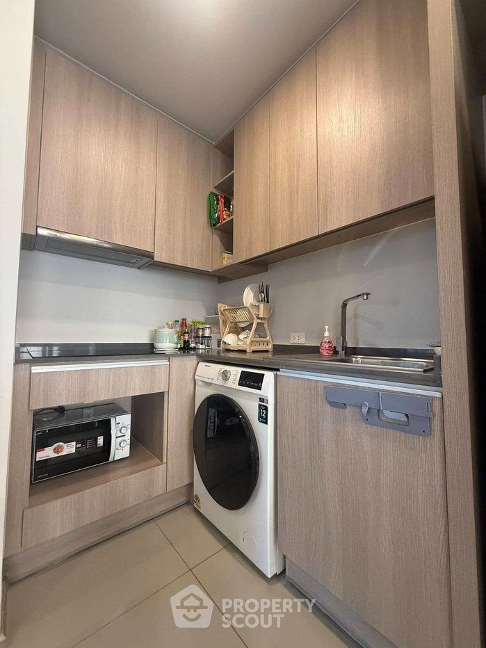 picture 2-BR Condo at Chapter One Flow Bangpo near MRT Bang Pho (ID 3356333) - 7/14