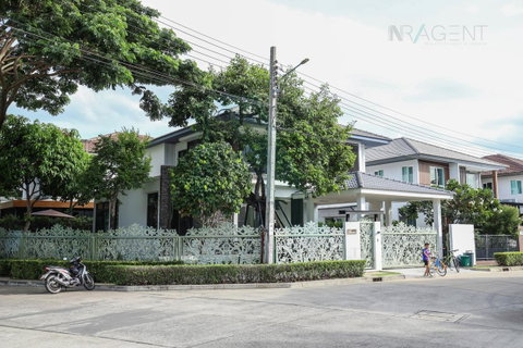 📌 ขายบ้านเดี่ยว โครงการ มัณฑนา กัลปพฤกษ์-วงแหวน 2 ชั้น 4 ห้องนอน 3 ห้องน้ำ