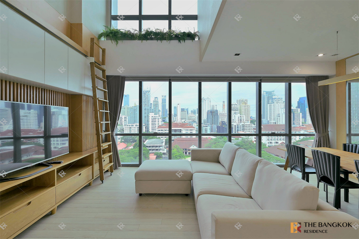 picture The Room Sukhumvit 21 Start Elevated Living at a Price Youll Love - 7/10