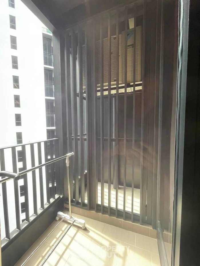 picture 1-BR Condo at ASHTON Asoke - Rama 9 near MRT Phra Ram 9 (ID 3356235) - 11/11