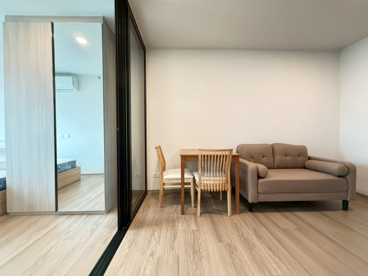 picture ðfor Rent ðŦ NOT PET FRIENDLY | Origin Play Bangkhunnon Triple Station| Only 15,000 THB/Month - 3/20
