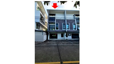 Shophouses for sale  Mae Hia Chiang Mai : SHOP HOUSE 17.6 Sq.w. Muang Chiang Mai Chiang Mai for 2.5M