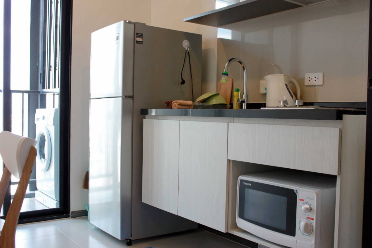 รูป Best Price! The base park east 12k (30sqm) - รูปที่ 2/9