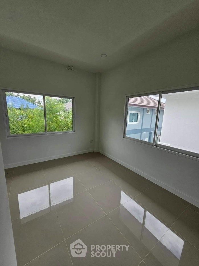 รูป บ้าน 4 ห้องนอน ขนาด 200 ตร.ม. ย่านบางแคเหนือ กรุงเทพฯ (ID 3356522) - รูปที่ 11/18