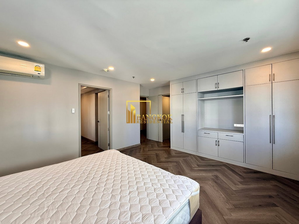 picture Le Raffine 24 | Renovated 4 Bedroom Duplex Condo With Pool - BR62018CD - 16/50