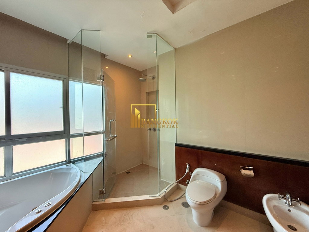 picture Impressive 3 Bedroom Apartment For Rent in Ploenchit Area - BR21188AP - 17/39