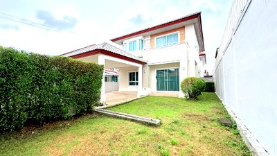 เช่าบ้านเดี่ยว ถนนสุขาภิบาล 5 : 🏡 ให้เช่า บ้านเดี่ยวหลังมุม ชวนชื่นซิตี้ ไพร์ม พาร์ค วัชรพล 3 ห้องนอน 3 ห้องน้ำ บ้านกว้าง ฟังก์ชันครบ มีพื้นที่รอบบ้านเป็นส่วนตัว 