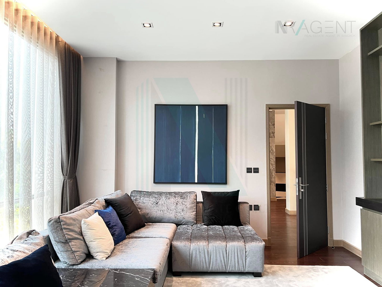5-bed house for sale, 593 sqm, 136 sq wah, The Gentry Vibhavadi