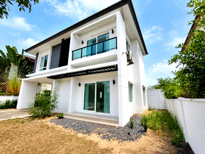 Houses for sale Pathumthani : 🏡 2-story detached house, 4 bedrooms, on a 69.9 sq. wah plot ✨ 🏡 Centro Phaholyothin-Vibhavadi