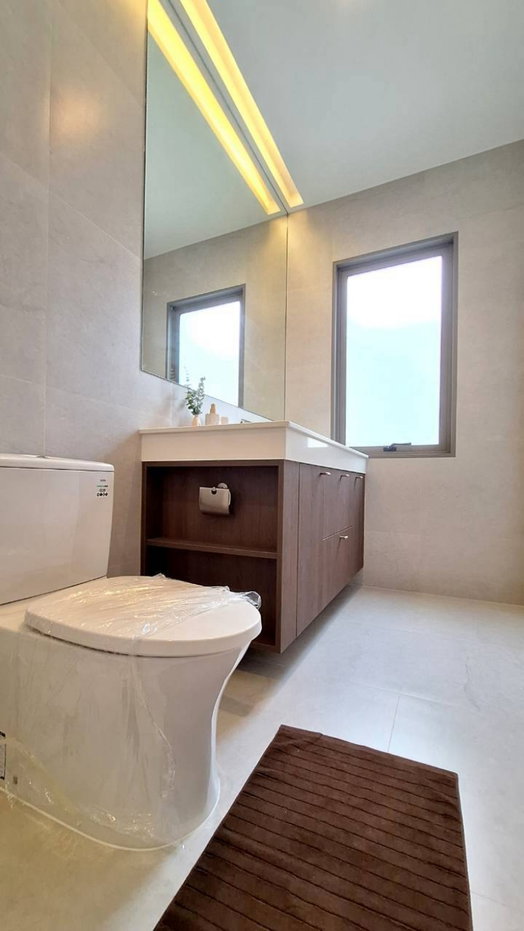 รูป ✅️ For sale The Pool Villa โครงการฟลอร่nาวิลล์
🏷️ ราคาเพียง 24.9 ล้านบาท
เนื้อที่139 ตร.ว 500 ตรม.ขนาด 5 ห้องนอน 5ห้องน้ำ ตกแต่งครบพร้อมอยู่ - รูปที่ 53/92