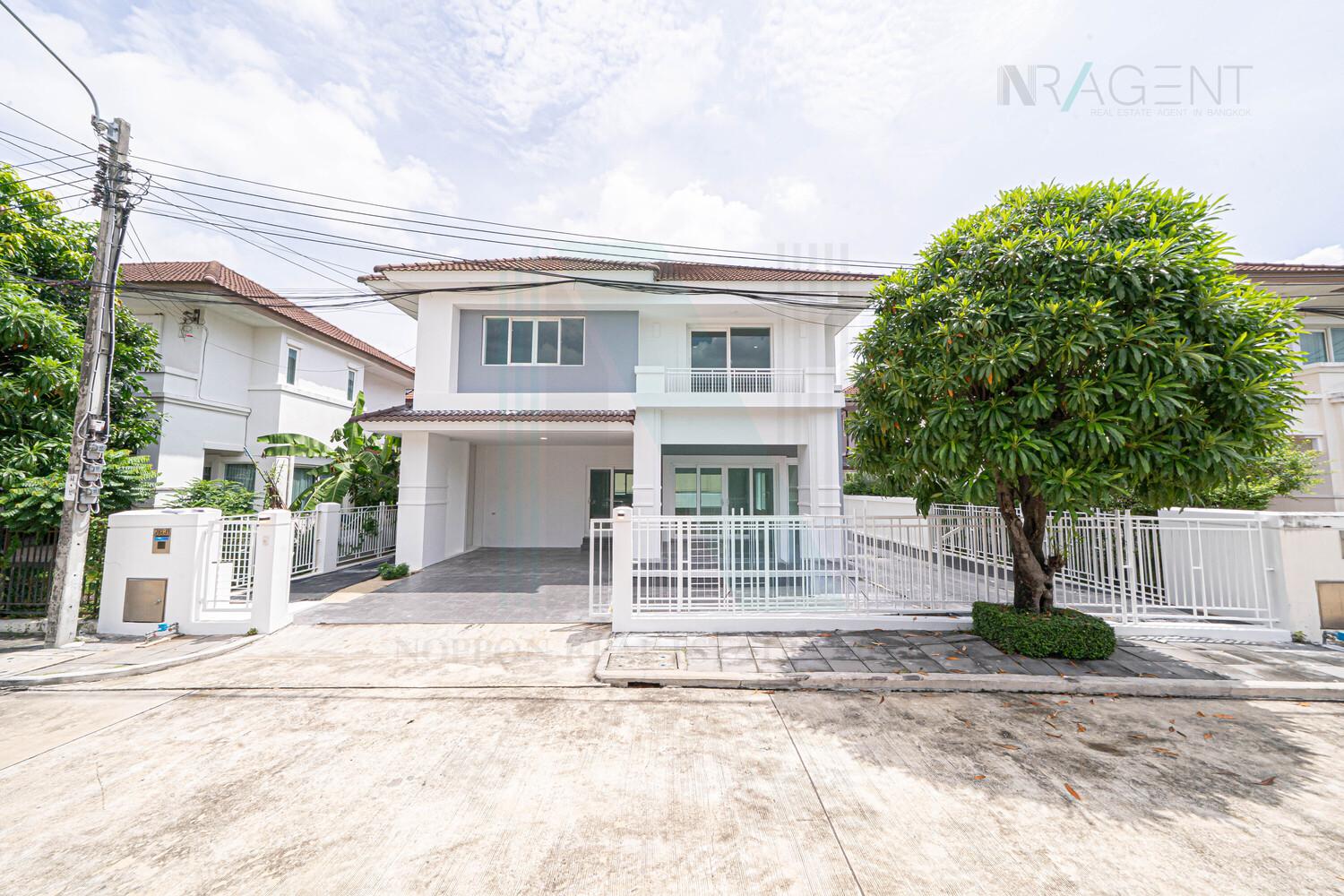 ขายบ้านเดี่ยว 3 ห้องนอน 190 ตร.ม. 63.6 ตร.ว. เดอะ เซนโทร รามอินทรา
