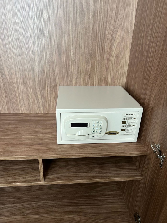 picture FOR RENT: Park 24 – Sukhumvit 24 (Phrom Phong) 40,000 Baht - 12/23