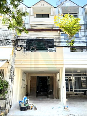Home office for sale Ratchaphak Technology And Management College : 📌 For Sell Home office SRIWARA TOWN IN TOWN 3-story 5 bedroom 3 bathroom