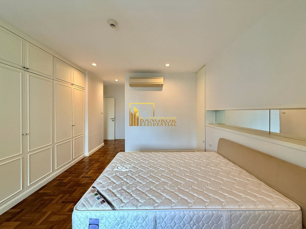 รูป Tower Park | Expansive 3 Bedroom Residence in Sukhumvit soi 3 - BR4052CD - รูปที่ 22/45