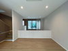 listing thumbnail image 27