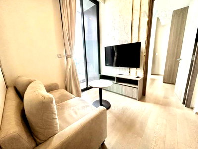 Condos for rent : 🚩 For Rent Condo CELES ASOKE Building 1, Floor 29,1 bed room, Room size 35 sqm