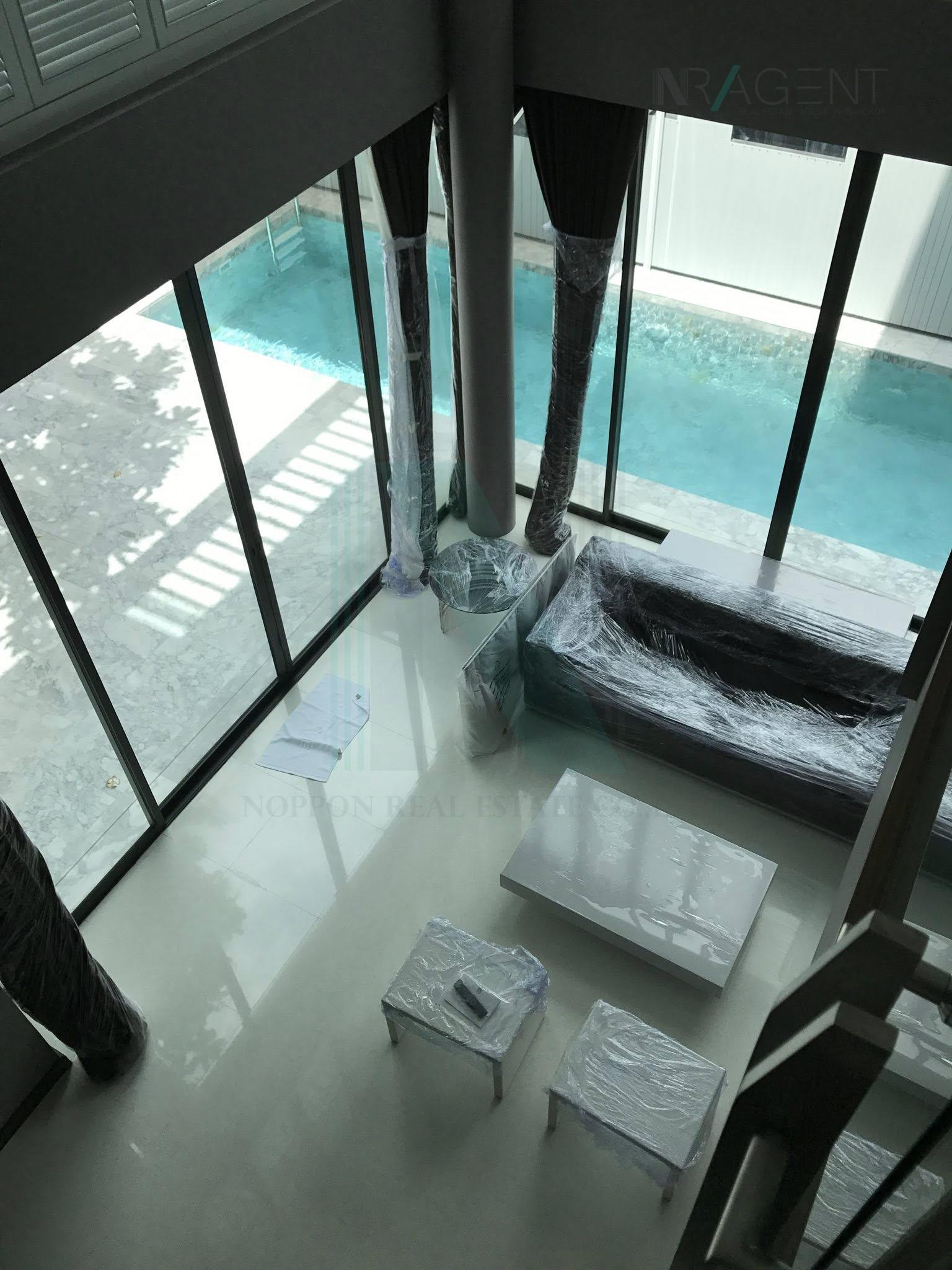 4-bed house for rent, 500 sqm, 97 sq wah, Baan Issara Rama 9