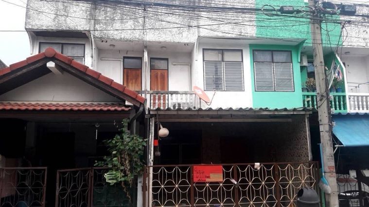 ขายทาวน์โฮม 2 ห้องนอน 118 ตร.ม. 17.7 ตร.ว. อยู่เจริญ-บุญมา