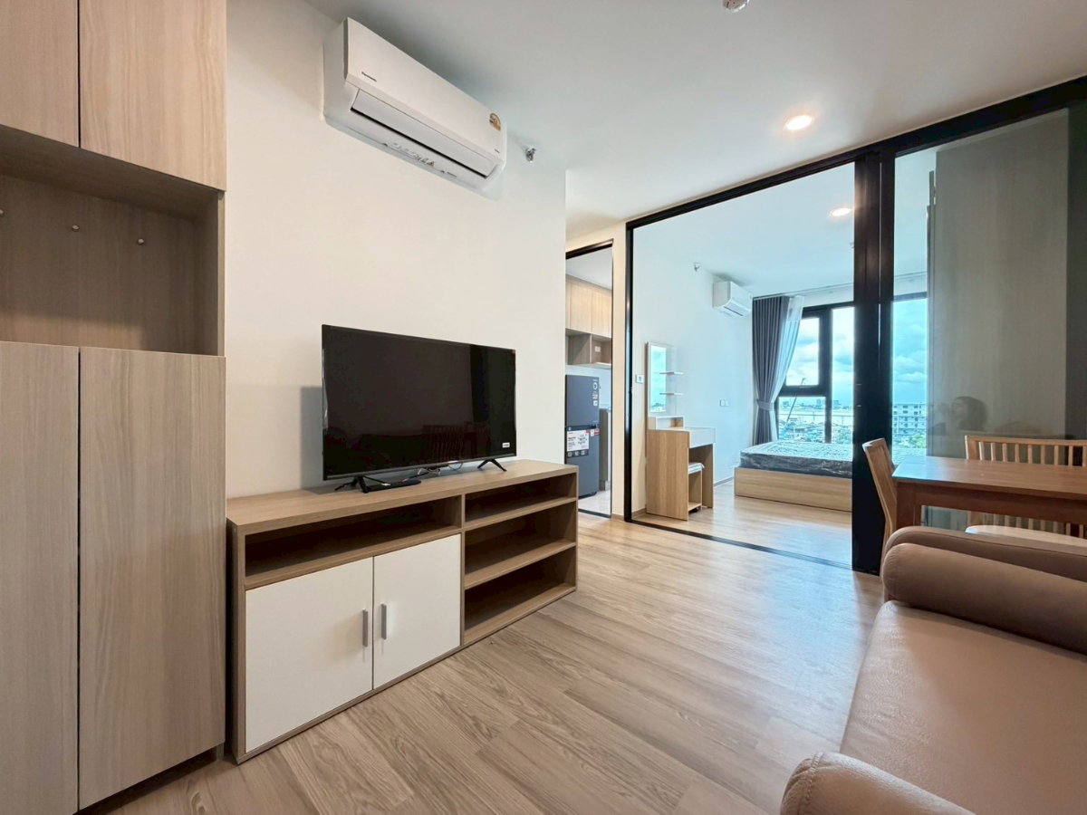 picture ðfor Rent ðŦ NOT PET FRIENDLY | Origin Play Bangkhunnon Triple Station| Only 15,000 THB/Month - 1/20