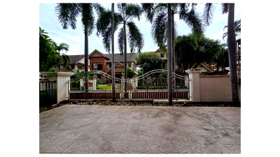 HOME 104.5 Sq.w. Bang Khun Thian Bangkok for 10.9M