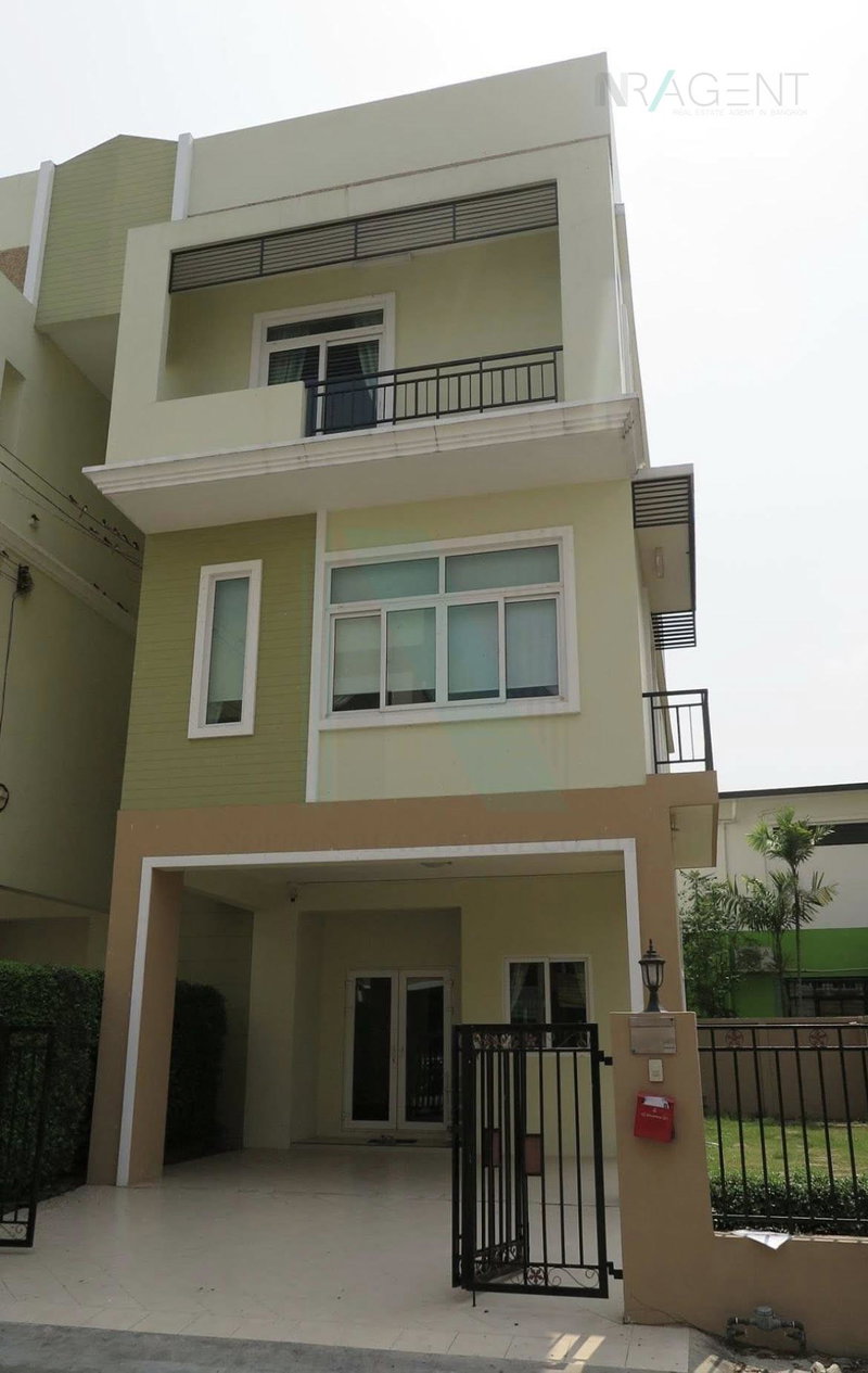 ทาวน์โฮมให้เช่า : 📌 ให้เช่าทาวน์เฮาส์ 3 ชั้น บ้านลภาวัน 17 3 ห้องนอน 4 ห้องน้ำ