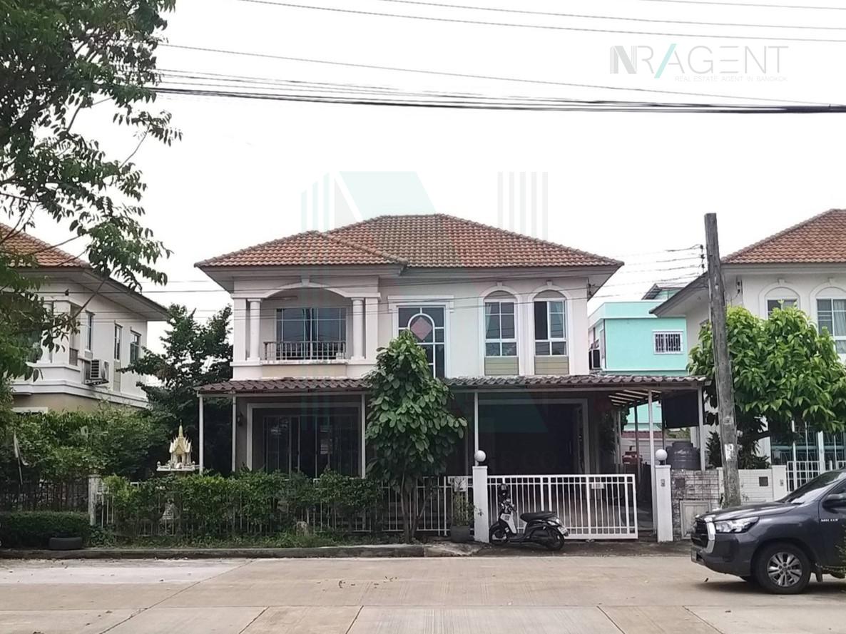 ให้เช่าบ้านเดี่ยว 3 ห้องนอน 208 ตร.ม. 52 ตร.ว. ภัสสร พระราม 9 - วงแหวน